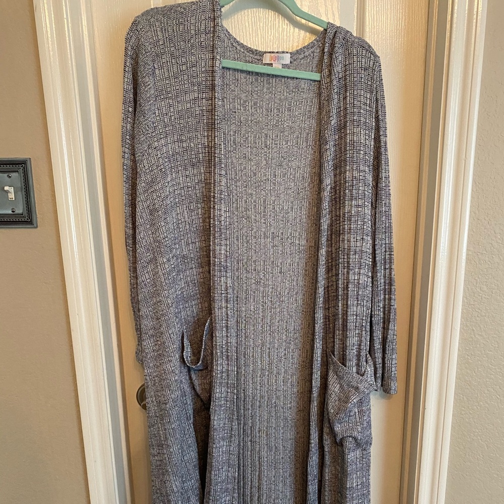 Light Gray Ribbed Cardigan